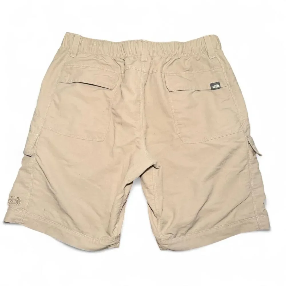 The North Face Men's Tan Nylon Cargo Hiking Shorts built-in adjustable belt Sz L